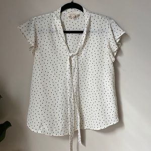 Sweet Wanderer Neck Tie Blouse